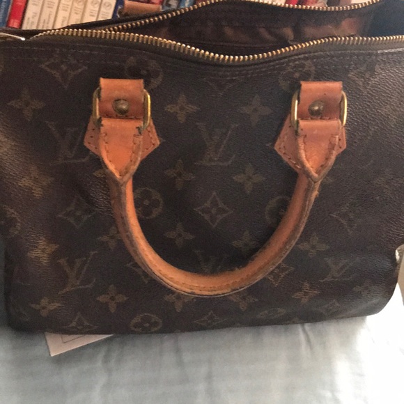 Authentic Luis Vuitton - Picture 2 of 7
